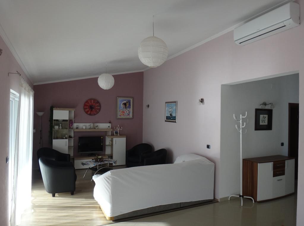 Apartments Selina Вінішчє Номер фото